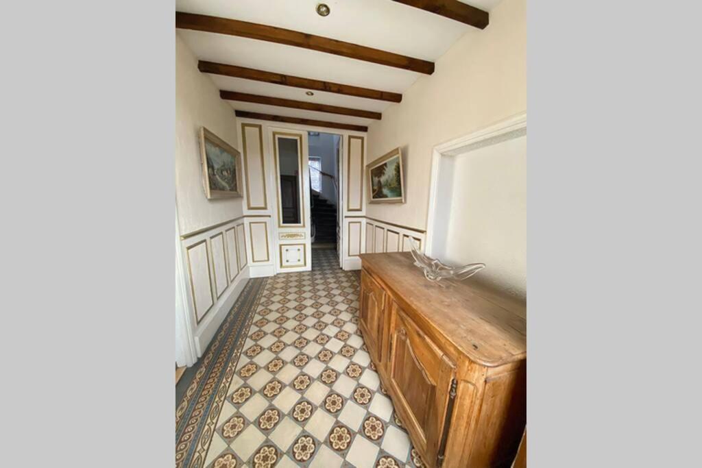 Appartement : Le Petit Paradis De La Loire Ла-Шаріте Екстер'єр фото