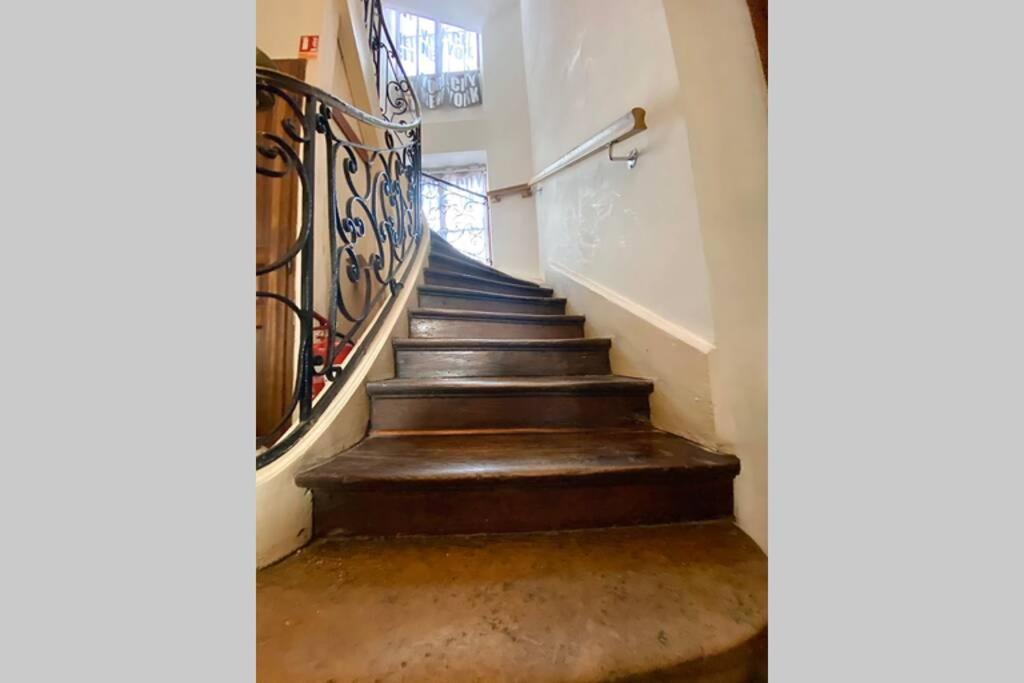 Appartement : Le Petit Paradis De La Loire Ла-Шаріте Екстер'єр фото