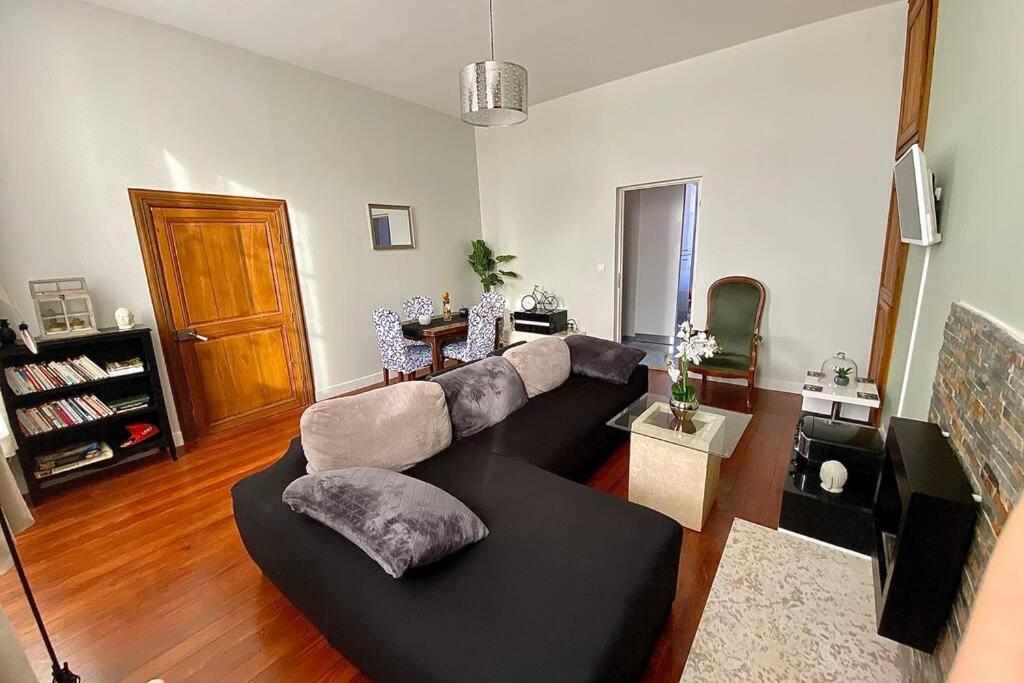 Appartement : Le Petit Paradis De La Loire Ла-Шаріте Екстер'єр фото
